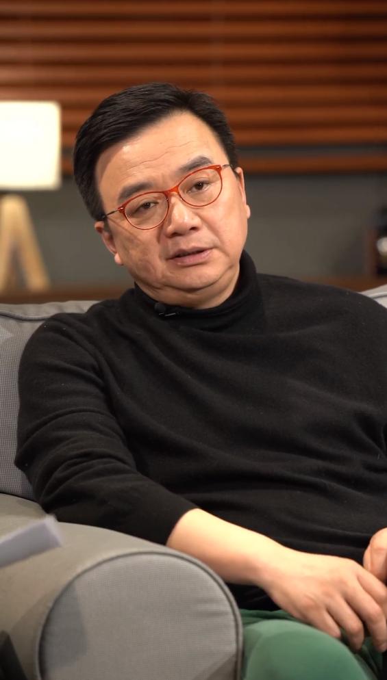 《人世间》导演回应争议：周蓉戏份将大幅增加，邀请雷佳音很费劲