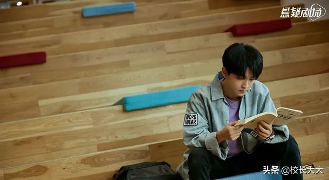《重生之门》：王俊凯成被动派男主，“女贼”角色像极了贝尔摩德