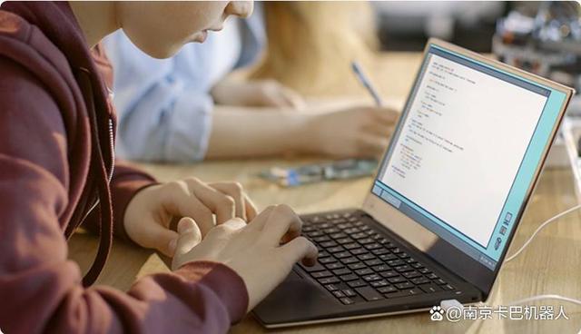 孩子们在编程课上学到了什么? – 编程培训班