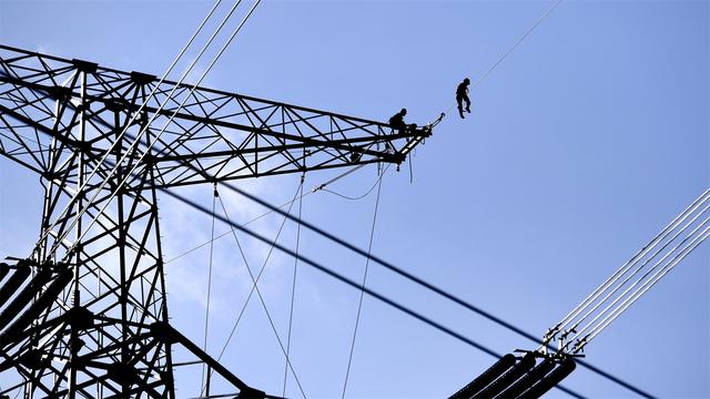 我国虽起步较晚，但如今已迅速崛起，并拥有了领先世界的五大科技