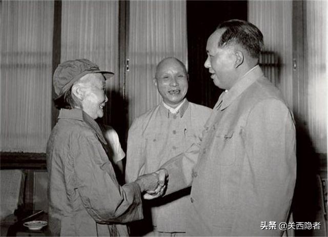 1953年，看到林伯渠儿子更像邓子恢，朱德疑惑：你到底是谁的崽？