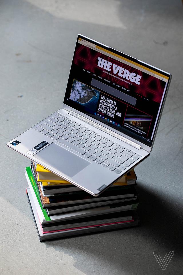 联想笔记本 YOGA 9I 评测：友好、有趣、全面