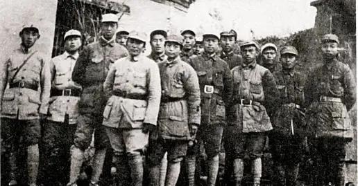 抗战时期，我军士兵个个都有绑腿，为何志愿军却并不佩戴？
