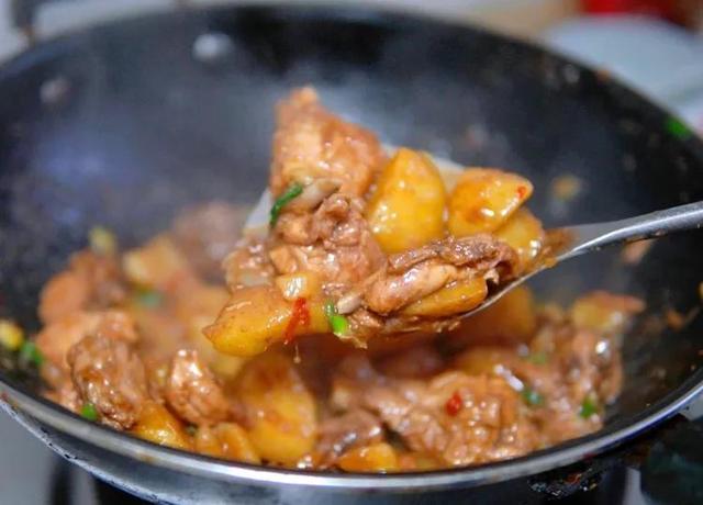 建议中老年人：退休后不管有钱没钱，4样食物要多吃，常吃少生病