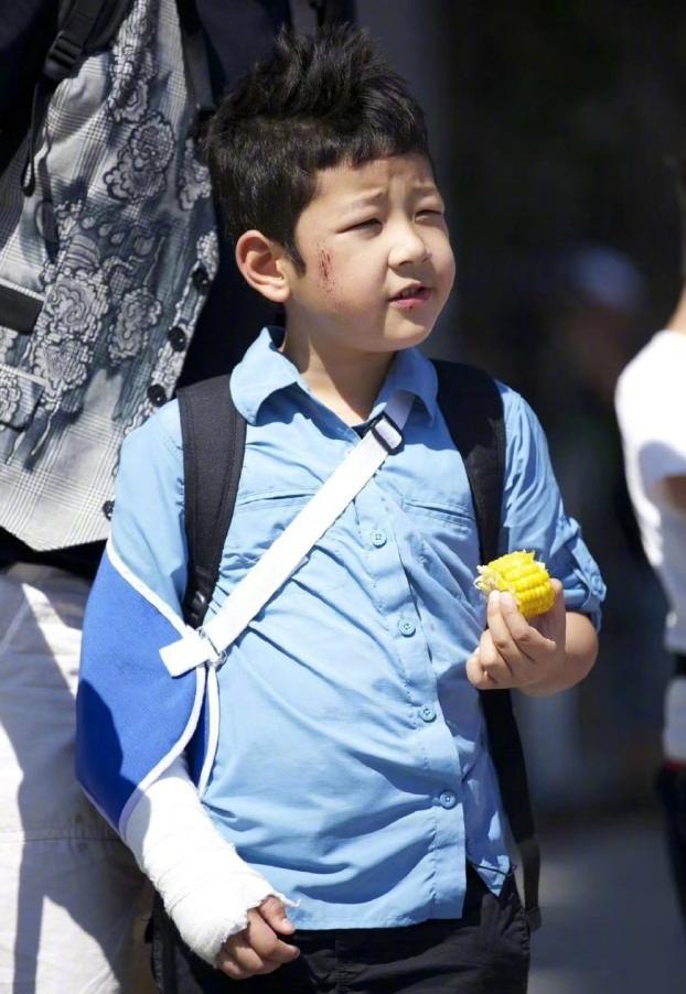 《爸爸去哪儿》星二代接连登热搜，村长李锐回忆与萌娃趣事引感慨