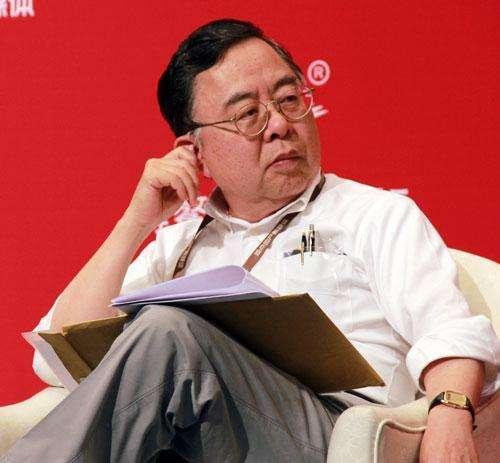 香港约3万病人等入院，李嘉诚捐4千万后，收租大王陈启宗也出手