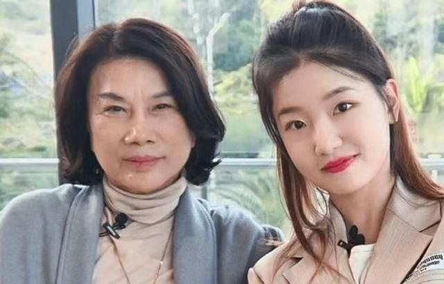 董明珠“接班人”孟羽童回应被解雇：是个误会，在老老实实打工