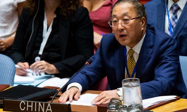 乌克兰局势愈演愈烈，美国逼迫中国选边站，外交部的回应充满智慧