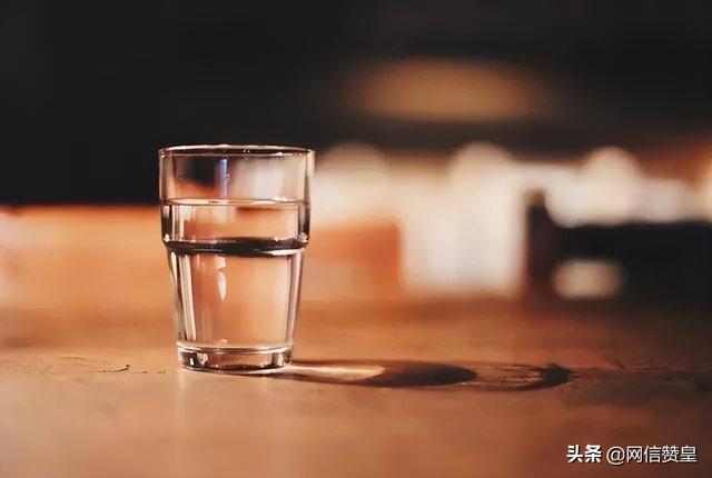 失信于人 = 毁掉自己