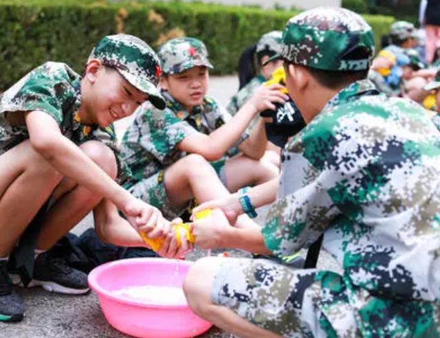 问题少年心理成长军事化管理学校(管理问题少年的学校)(图18)
