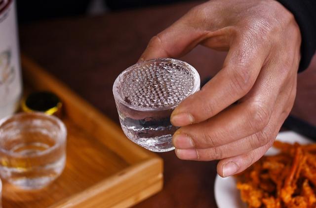 最新揭秘：这些基本都是“假酒”，别中招