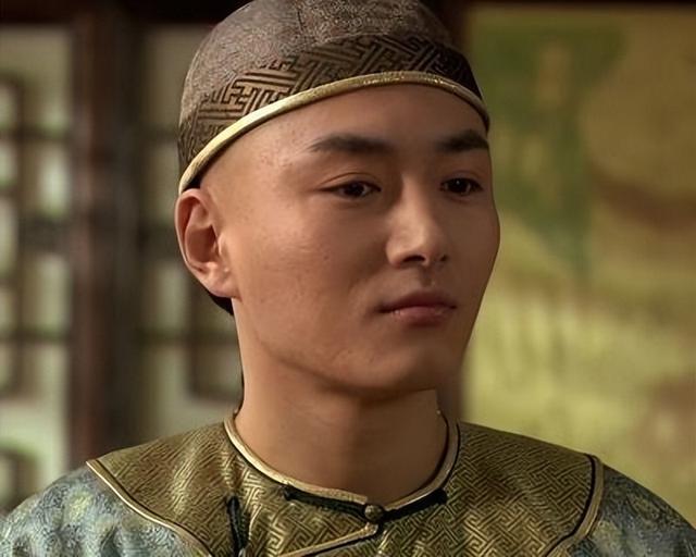 允礼：父亲是皇帝，儿子是皇子，雍正死前，为何让乾隆善待果郡王