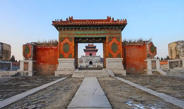 孝庄临终前留下一句遗言，康熙到死都未破，38年后被雍正轻松破解