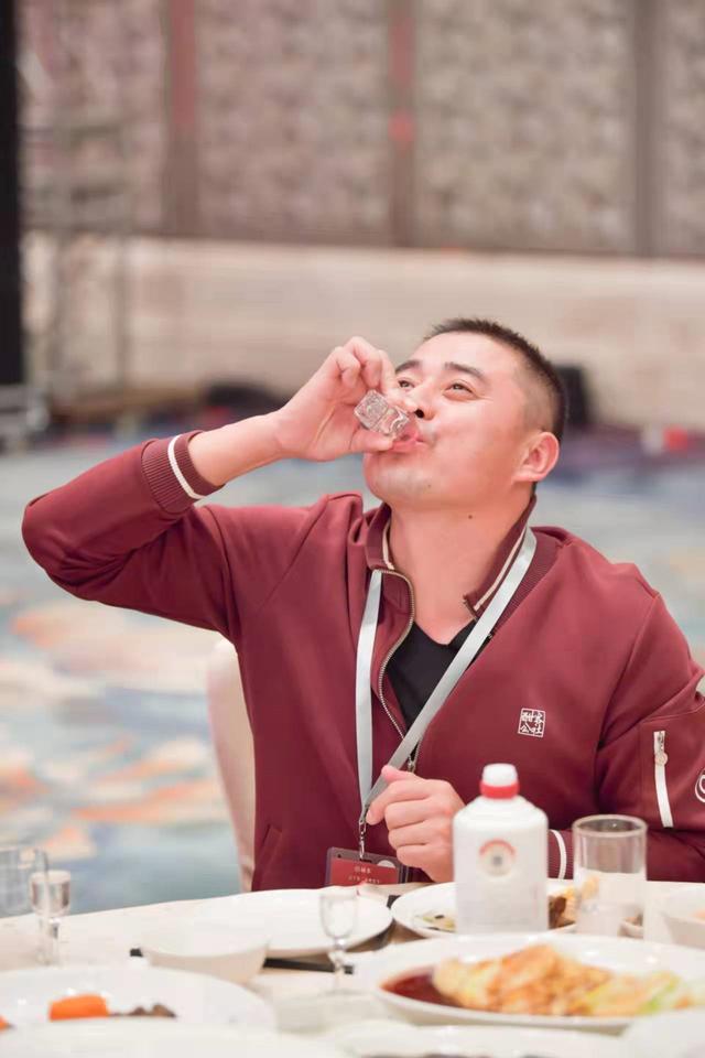 白酒的饮用禁忌