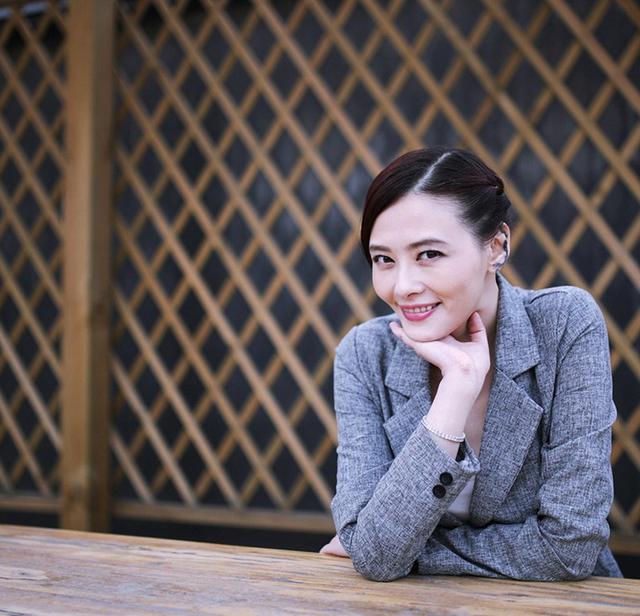 萧淑慎跳舞萧淑慎跳舞动图