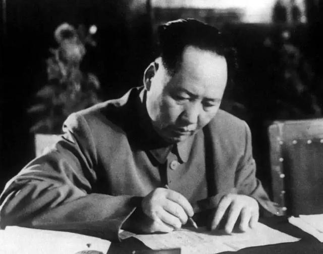 75年华国锋上报战犯名单，建议继续关押13人，毛主席：气魄太小了
