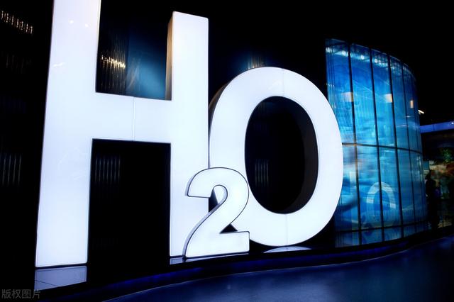 中国能建、中国电建、中国化学，到底谁是建筑+新产业成长龙头？