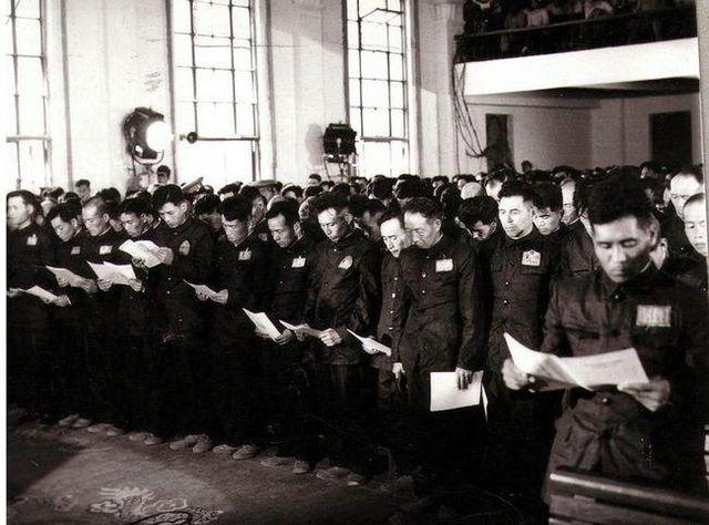 1975年，13人不符合特赦标准，毛泽东：放了算了，事后才知真高明