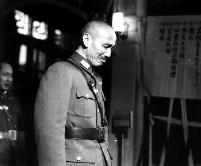 1949年叶剑英请吃饭，傅作义多喝了几杯，对林彪讲出自己的真心话