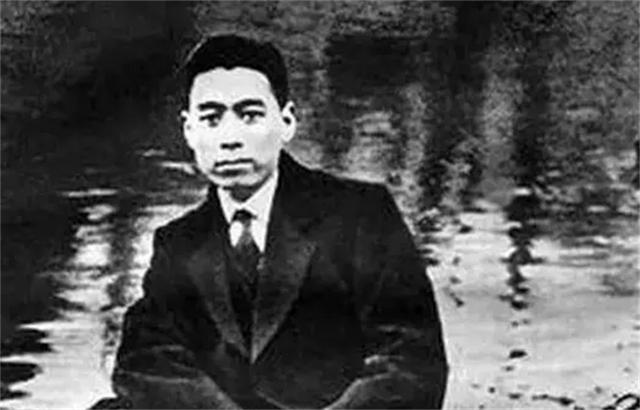 陈毅兄长是蒋介石的侍从官，蒋介石：劝你弟过来，让他当山东主席