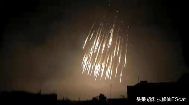 凶残！乌克兰使用生化武器：磷弹有多恐怖？轻易烧穿皮肤深入骨髓
