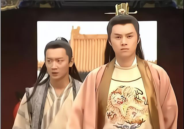 明朝共有16位皇帝，将他们的名字连起来看，会发现一个神奇的组合
