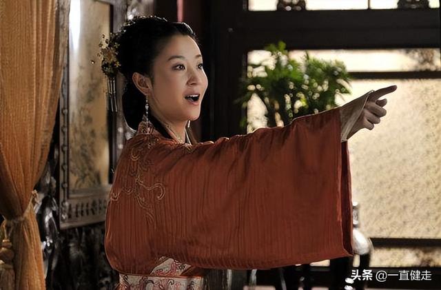 谁说女子不如男，替父从军花木兰