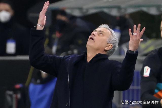 小因扎吉防守反击致胜，穆帅重回梅阿查，人世间满满的情怀与感伤