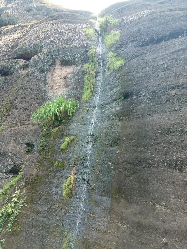 一個讓人流連忘返的旅行度假聖地——龍虎山
