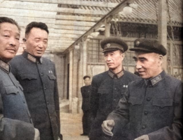 红军改编成八路军，为啥有六大师长？又为啥是他们？结局如何？