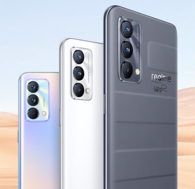 从3199元跌至2444元，12GB+256GB+65W，优质曲面旗舰一降再降