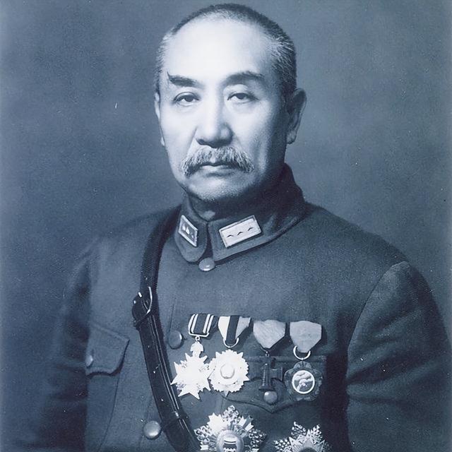 阎锡山客死异乡，30年后儿子回忻州老宅，售票员喊：同志请买票