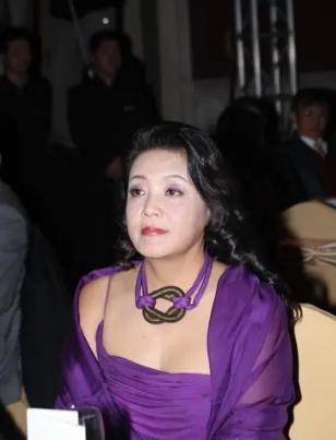 张兰：倾家荡产时我没流泪，儿子离婚让我心痛，大s再婚我有遗憾