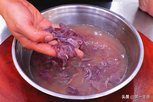 建议中老年人:5种“高卵磷脂”食材要多吃！健脑益智，越吃越年轻