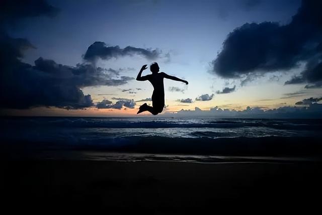 高雅有内涵的微信名字女，高雅有内涵的微信名字女四字