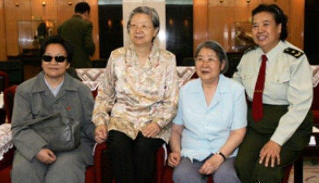 72年李讷生娃后，希望父亲接济8000元，毛主席心疼：也给李敏8000
