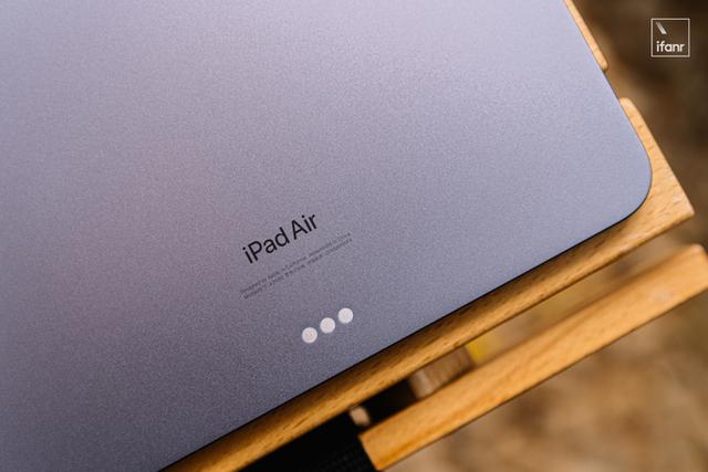 「首发」新 iPad Air 体验：标配满血版的 M1，是苹果最大的杀手锏