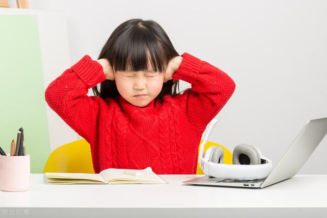 不看电视、不玩手机、不吼不骗，想孩子不捣乱，让他一起忙就得了