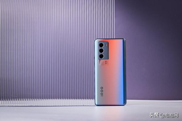 iQOO Neo5S手机评测 骁龙888搭配独显芯片Pro-第2张图片-9158手机教程网