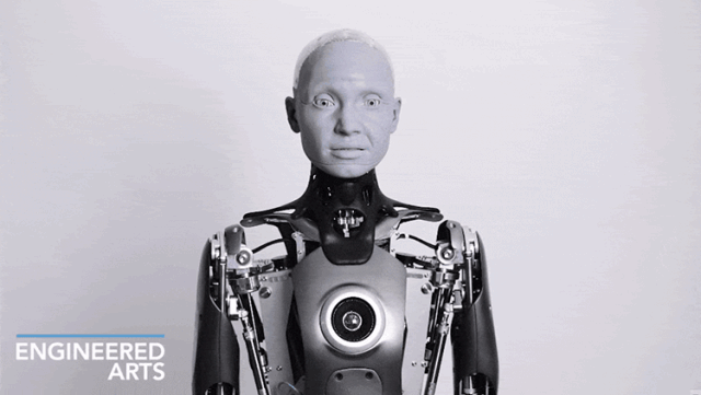 老外造人形机器人！表情生动堪比人类，微微一笑吓坏网友