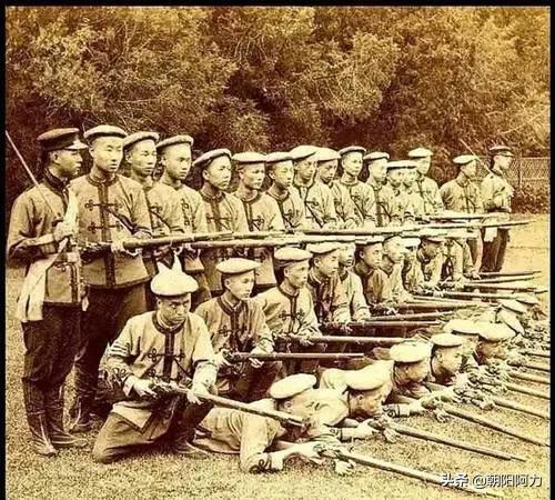 100年多前的老照片，看看那个时期的中国