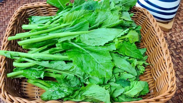 早春三月，这7道“应季菜”该多吃了，养肝健脾又润燥，舒服过春