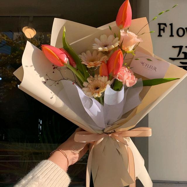 小众却惊艳的<a href=https://maguai.com/list/256-0-0.html target=_blank class=infotextkey><a href=https://maguai.com/list/256-0-0.html target=_blank class=infotextkey>朋友圈</a></a>句子，文艺精致，一秒倾心