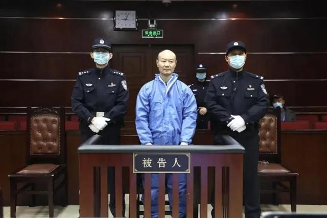 知情人首度披露杭州杀妻案细节：残存人体组织数百平方厘米，线粒体技术辨明受害人去踪，案卷材料多达千余页