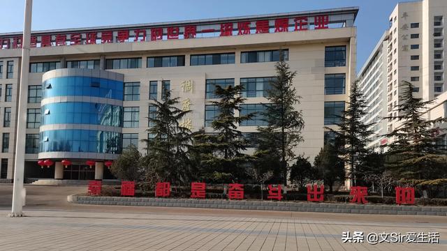 废旧拖把破碎机