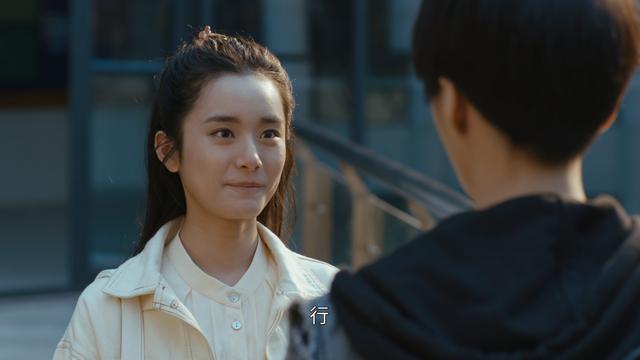 重生之门领跑网剧热度榜，王俊凯首次挑战悬疑剧，拍戏踹坏了椅子