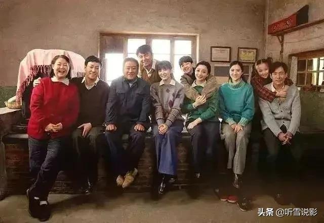 《人世间》：周秉昆第一次开口向乔春燕借钱，春燕回答说“没钱”