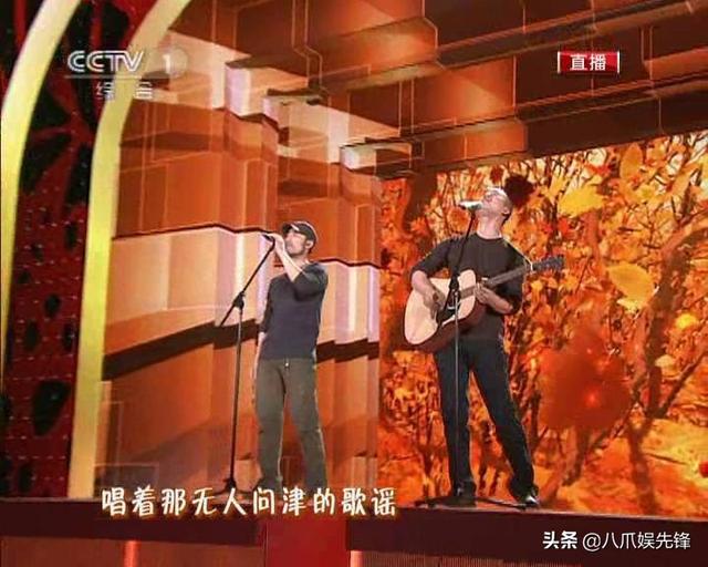 55岁王旭重回工地，戴安全帽汗流浃背，旭日阳刚没落真不怪汪峰