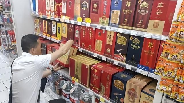 喝完酒口干、头疼，不是你酒量差，而是你喝的酒太差