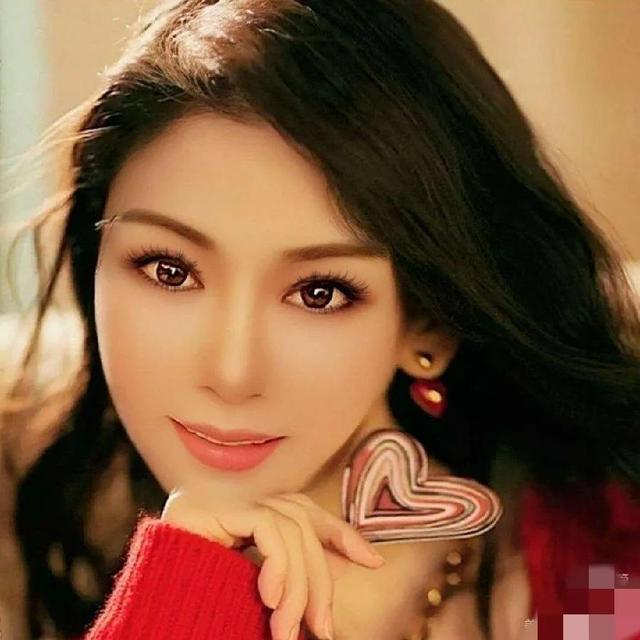 春夜梦江南，红尘醉蹁跹